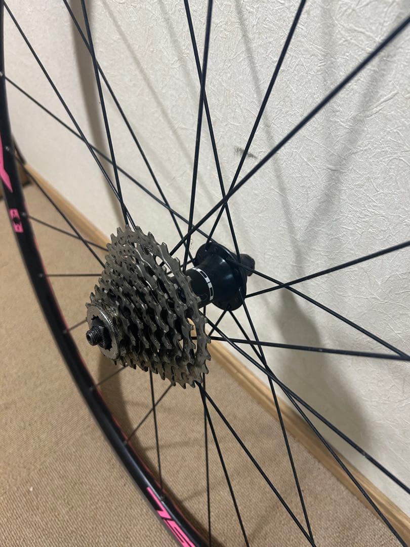 700cホイール　シマノ　R500 WH-R501前後