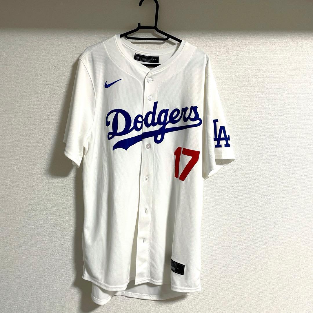 【新品未使用】NIKEドジャース大谷翔平　リミテッドユニフォーム
