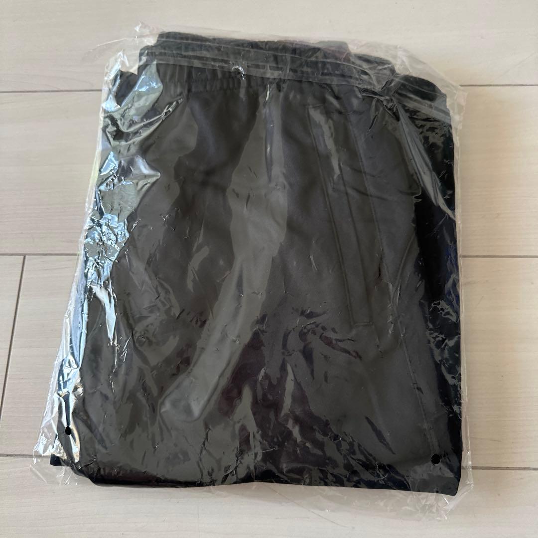 新品未開封　ルースインソンブラ　140 トレーニングウェア 上下