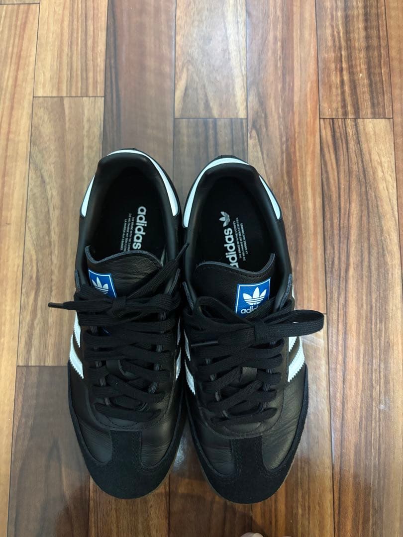 adidas Samba ブラック/ホワイト