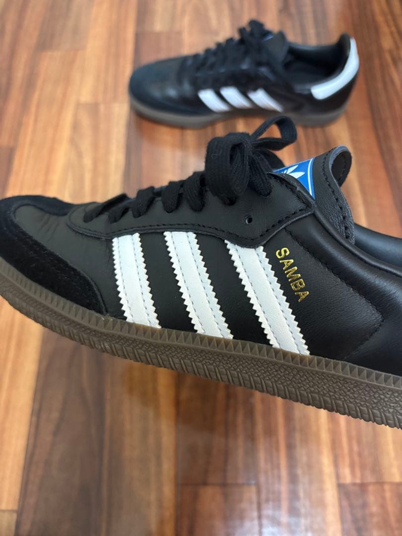 adidas Samba ブラック/ホワイト