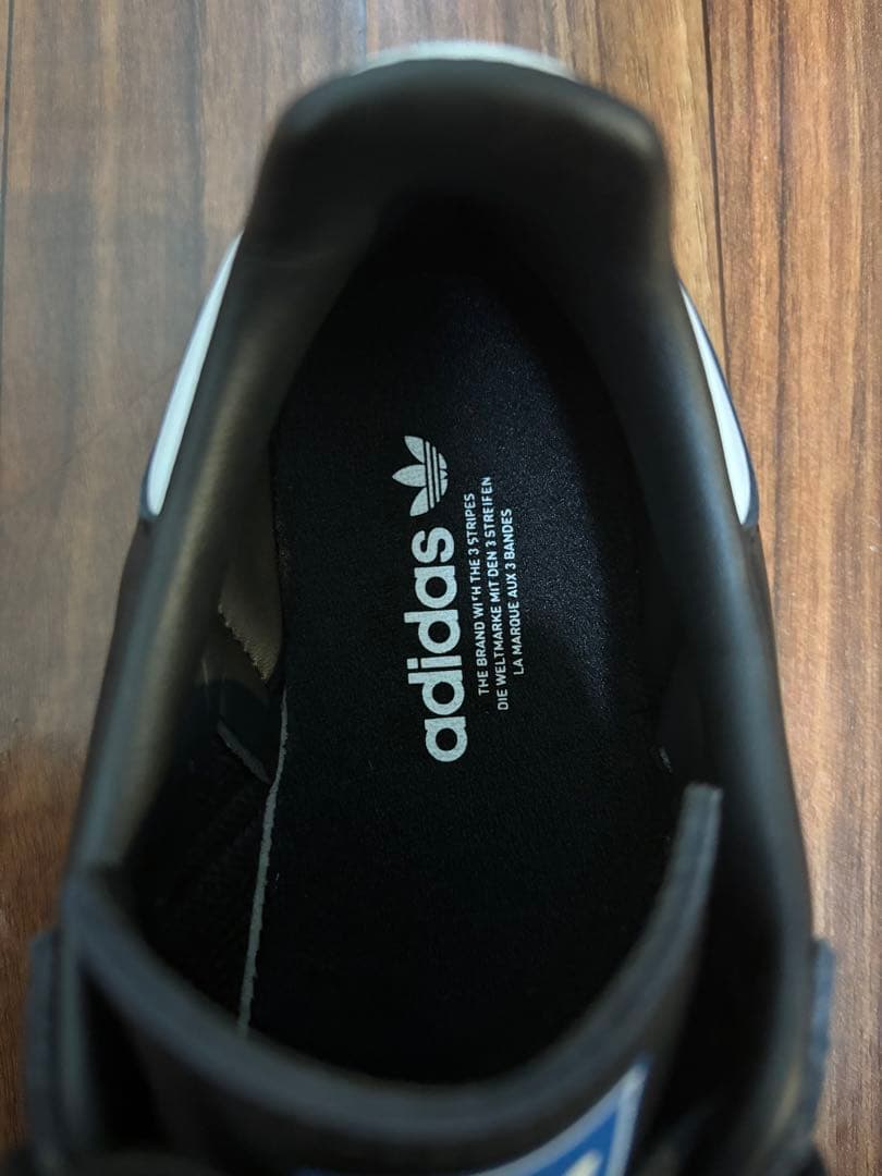 adidas Samba ブラック/ホワイト