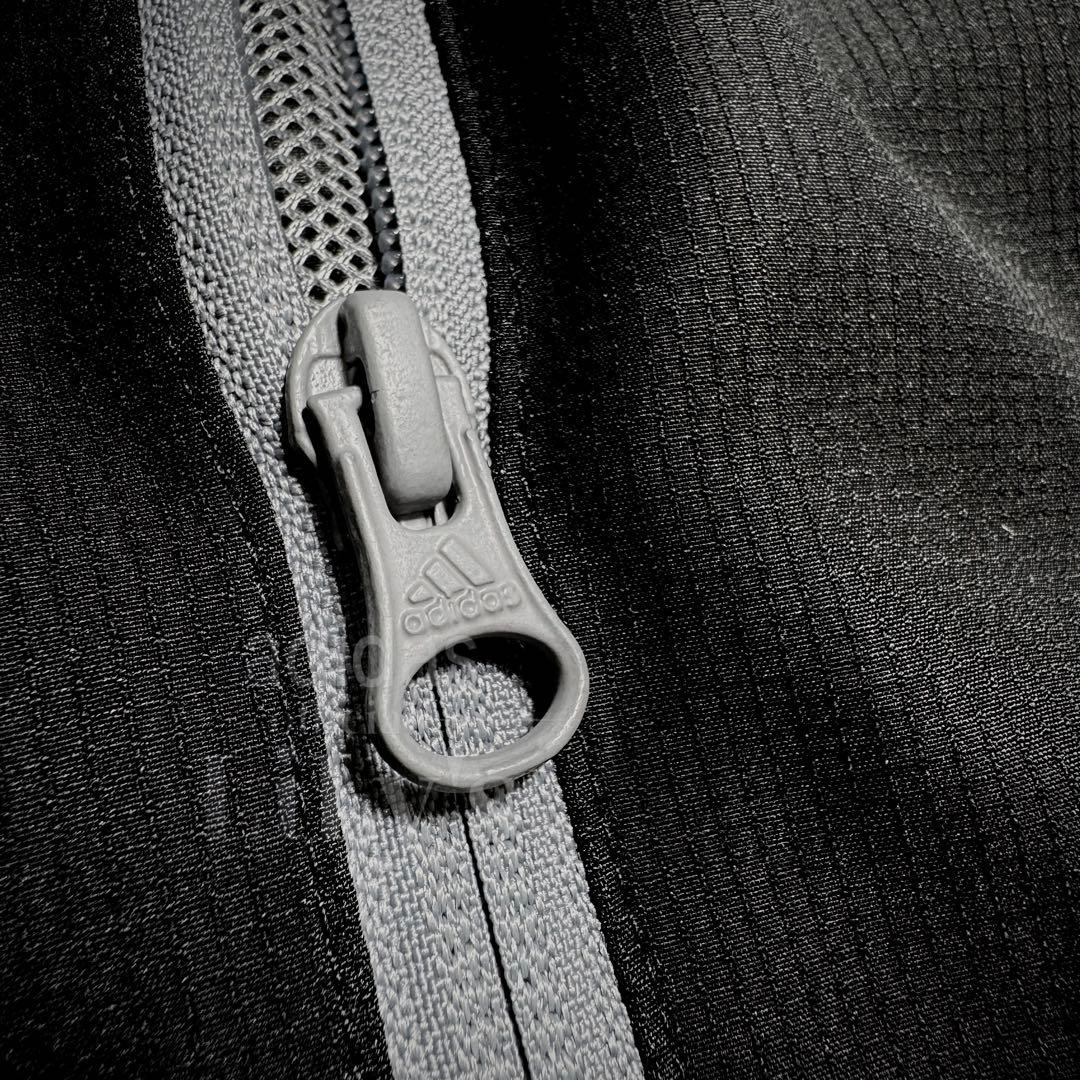 【Ｌサイズ】adidas上下セットアップ　グレー　ブラック　ウーブン　ウインド