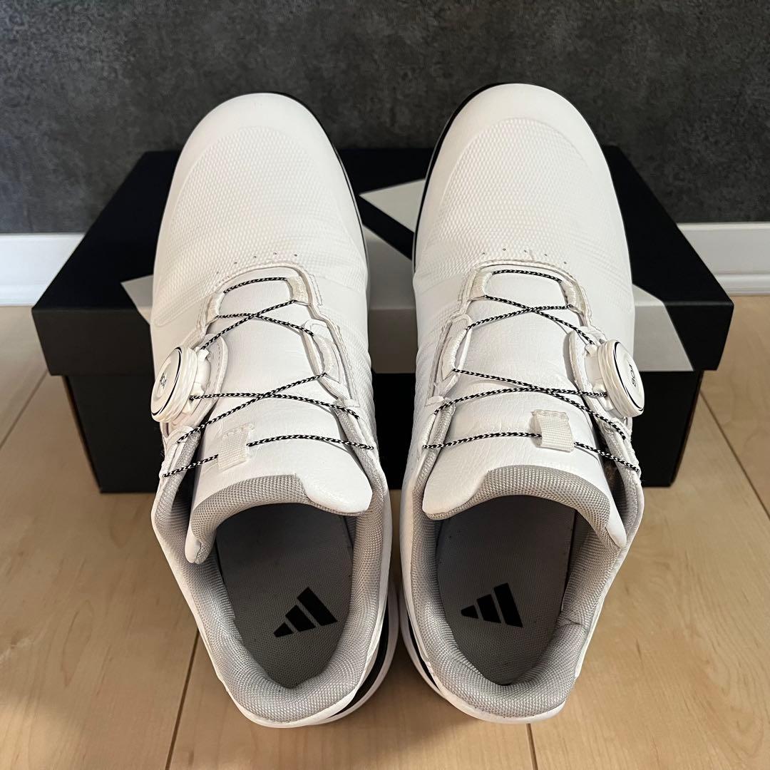 美品★adidasゴルフシューズ BOA 24.5cm 白×黒 スパイクレス