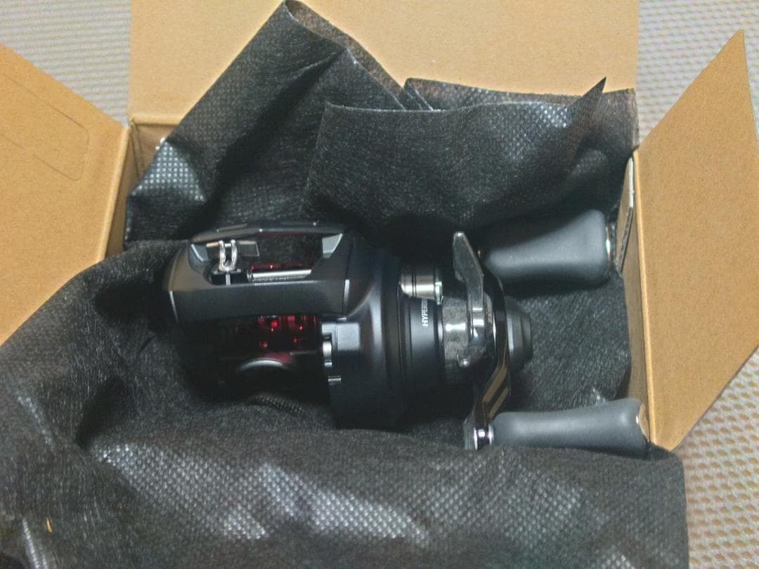 ダイワ 25 アルファス BF TW 6.3L 左ハンドル　新品未使用