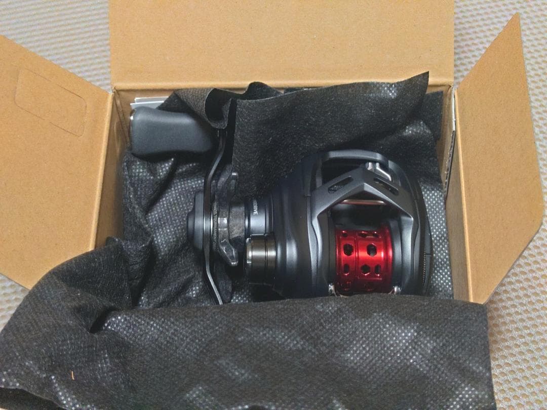 ダイワ 25 アルファス BF TW 6.3L 左ハンドル　新品未使用