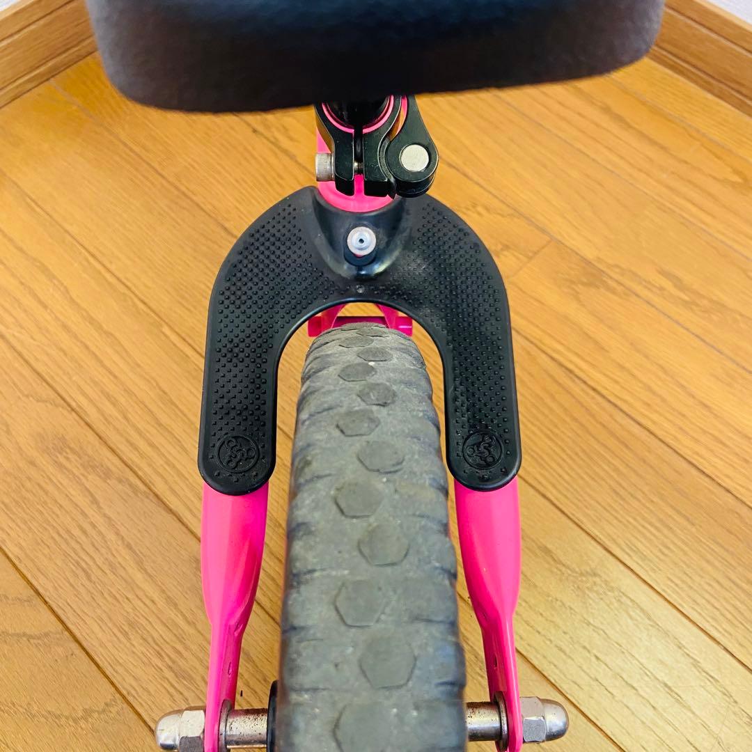 STRIDER ストライダー バランスバイク 12インチ ピンク　スポーツモデル