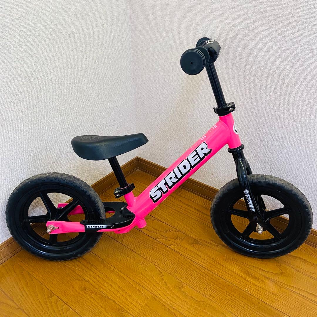 STRIDER ストライダー バランスバイク 12インチ ピンク　スポーツモデル