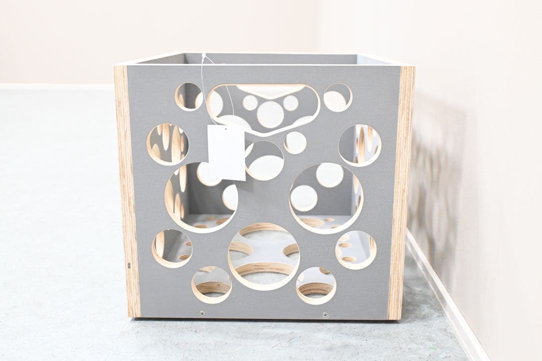 【新品未開封品】Tom Sachs FURNITURE レコードケース グレー