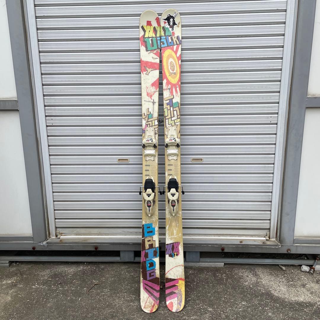 VOLKL フォルクル　スキー板 カラフル