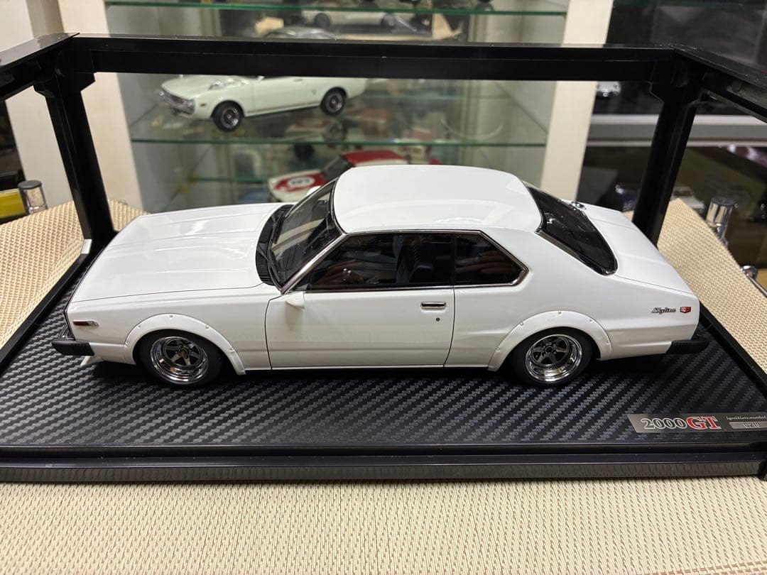 イグニッションモデル 1/18 日産 スカイライン GT-ES