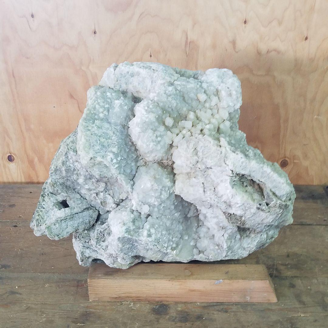 天然石　水晶　原石　庭石