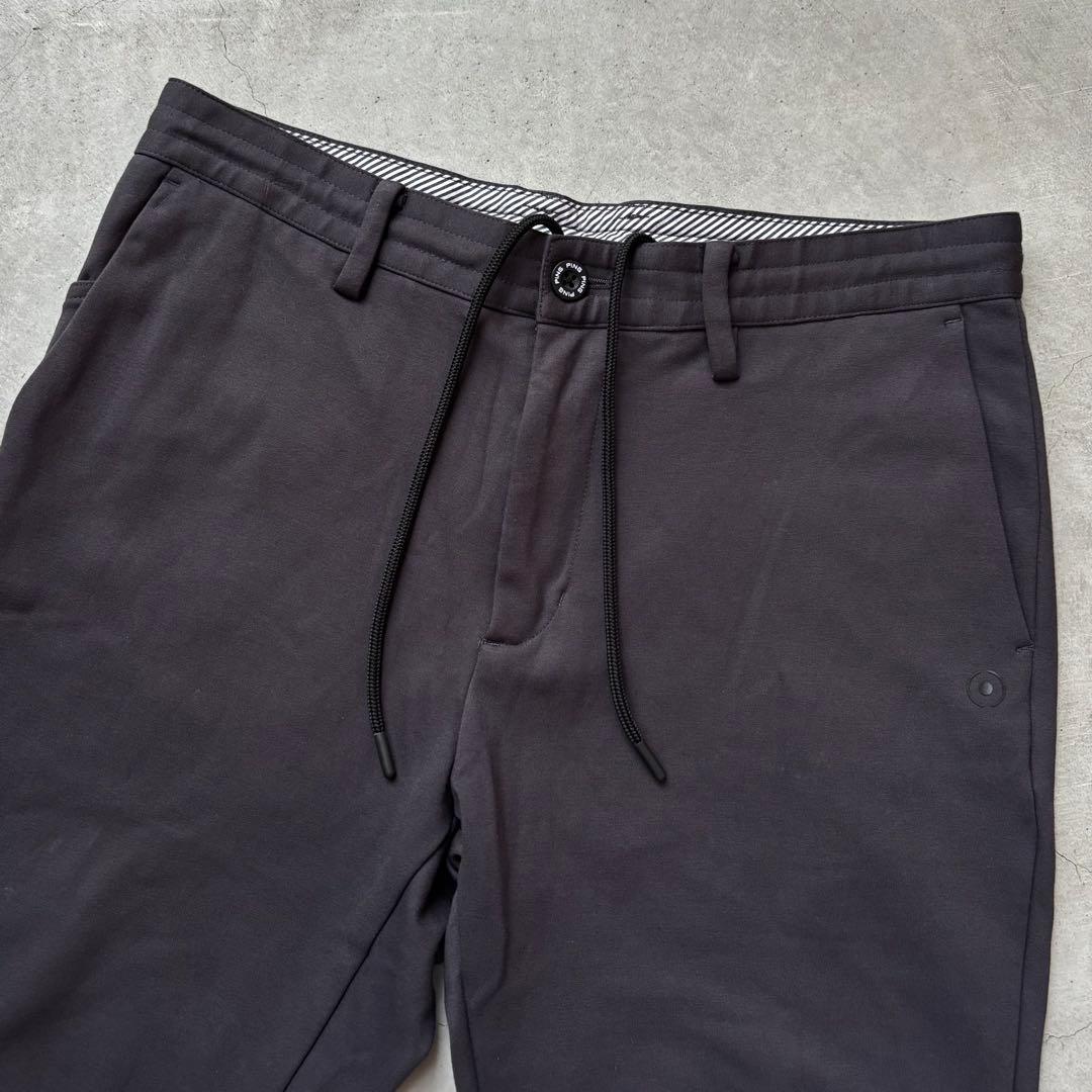 【美品】PING ピンアパレル ストレッチロングパンツ ロゴ M グレー ゴルフ
