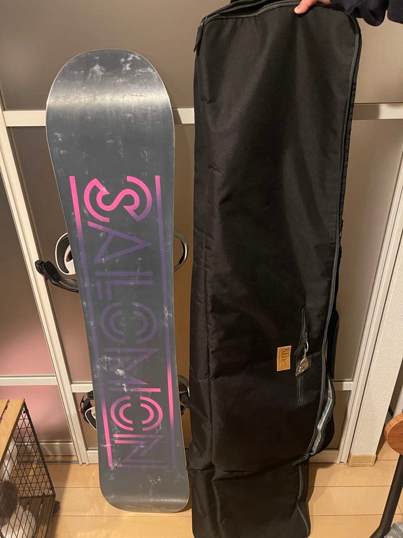 SALOMON 宇宙デザイン スノーボード バインディング付き