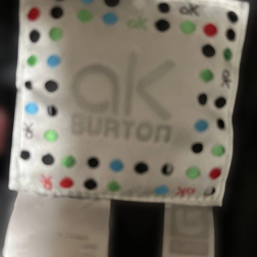 オリンピック金メダルはBURTON！ダウンジャケットスノボー