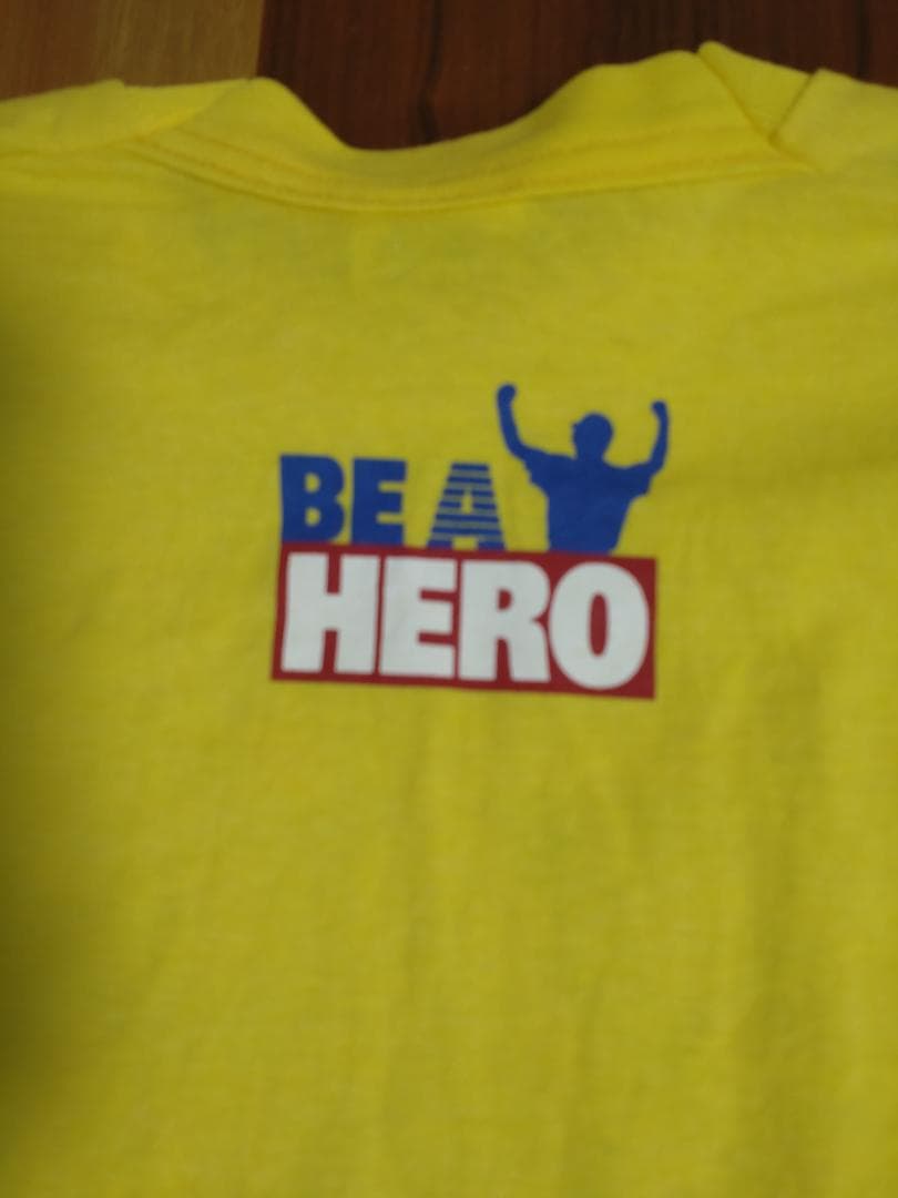 横浜ベイスターズ　BE A HERO Tシャツ