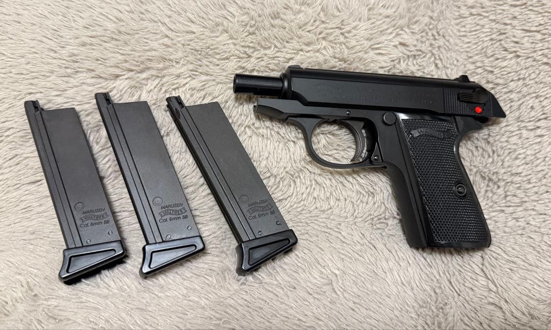 【ほぼ未使用】マルゼン　ワルサーPPK/sガスブローバック＋スペアマガジン2本付
