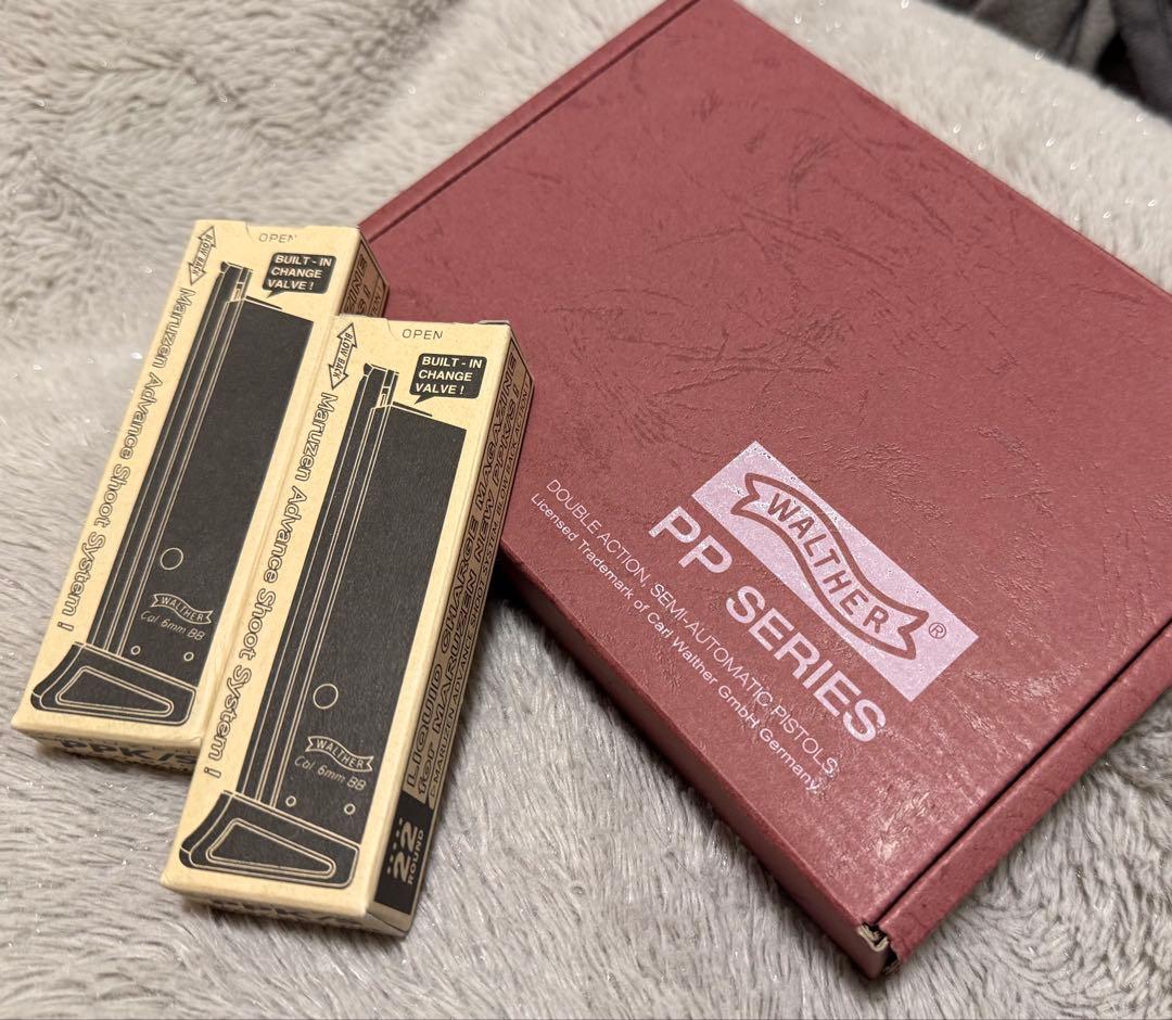 【ほぼ未使用】マルゼン　ワルサーPPK/sガスブローバック＋スペアマガジン2本付