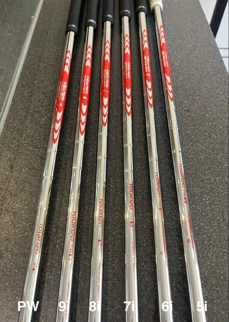 スリクソン ZX5 MK-II（P〜6i） •ZX4 MK-Ⅱ（5i）6本セット