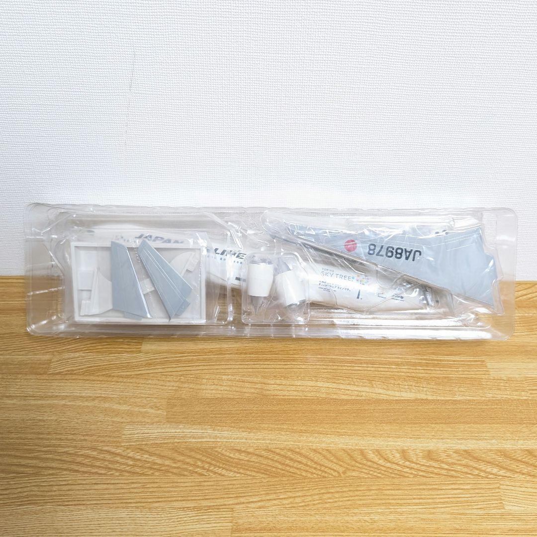 JALUX　1:200　日本航空　BOEING 777-200　スカイツリー