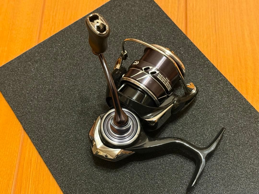 ダイワ 23TATULA FCLT2500SS-QD