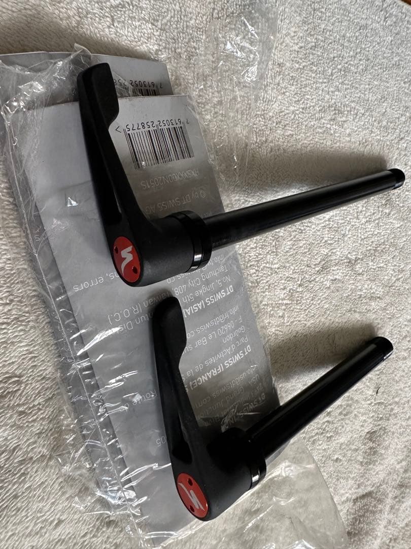 スペシャDT SWISS THRUAXLE FR用