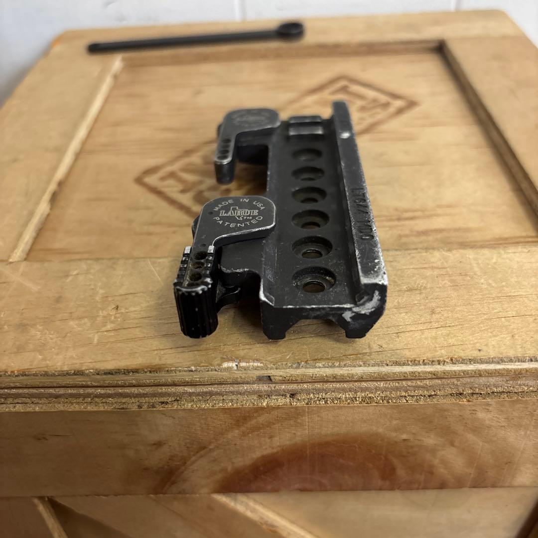 米軍　実物　LARUE LT 644 ACOG マウント　送料無料