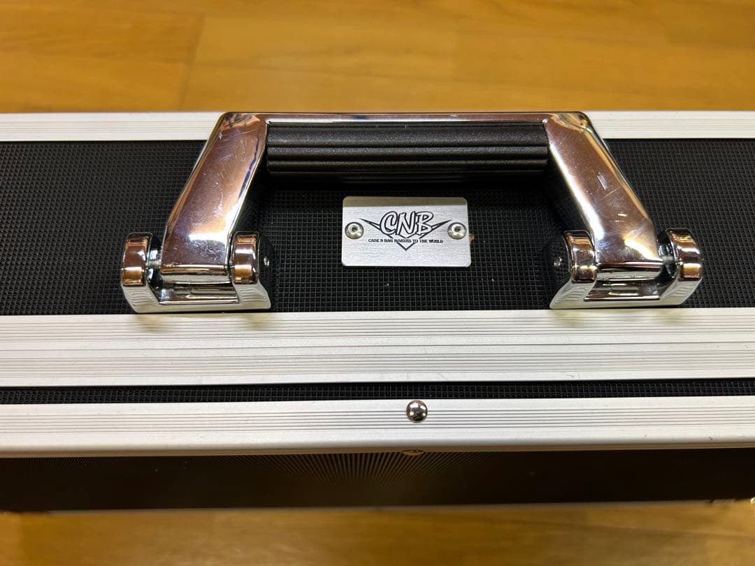 じゅんにつき他者購入不可！ BOSSマルチエフェクターME80一式セット！