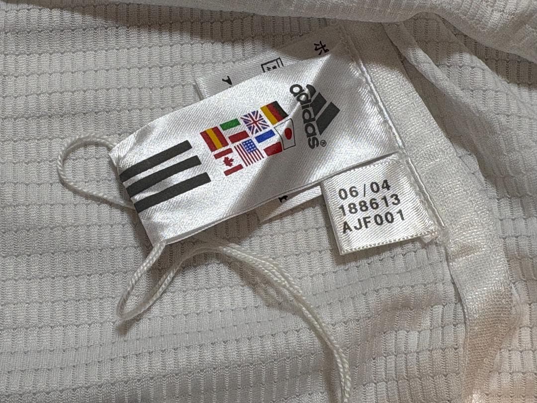 新品 adidas アディダス レアル・マドリード ユニフォーム Mサイズ