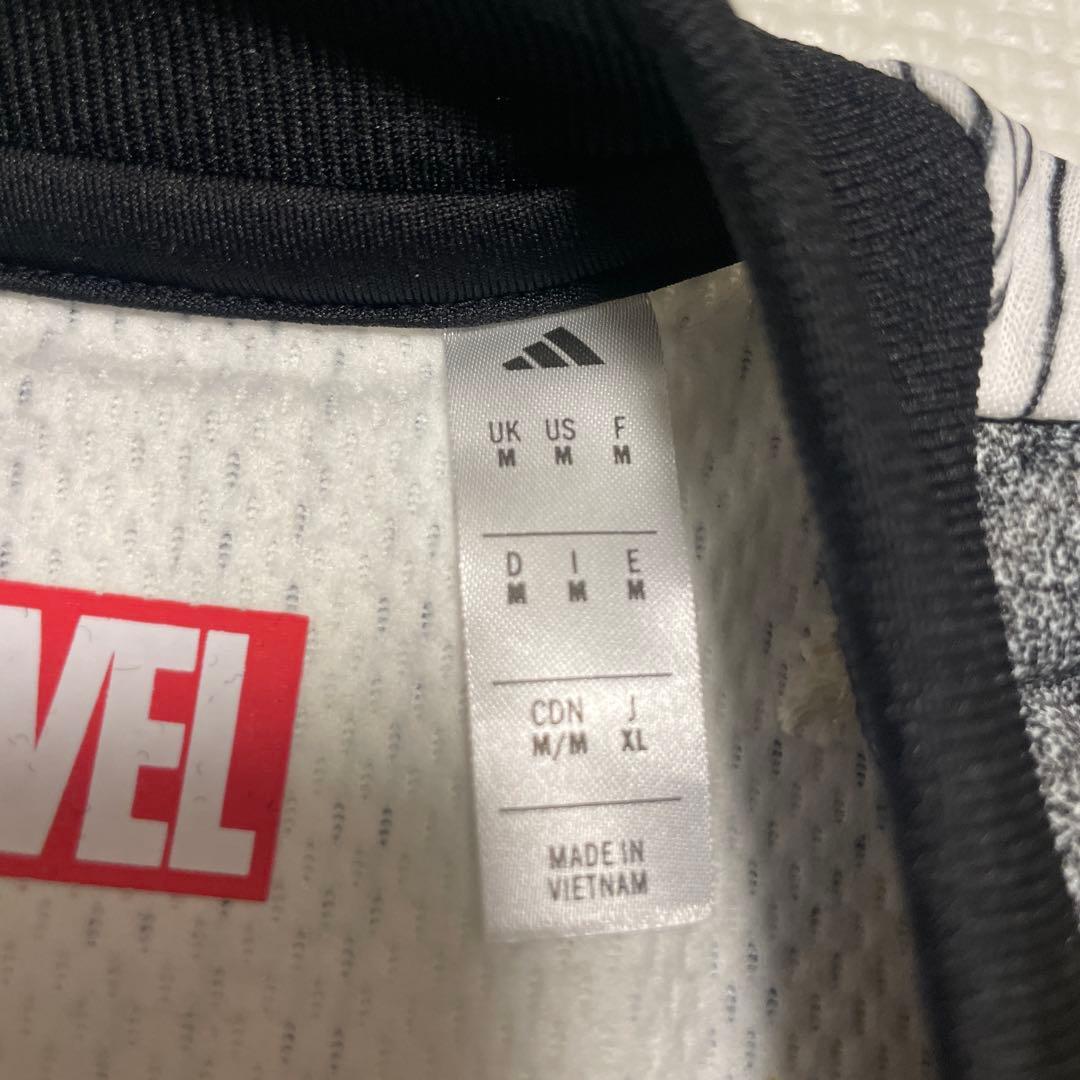 adidas × Marvel ウォームアップスウェットシャツ 25/26