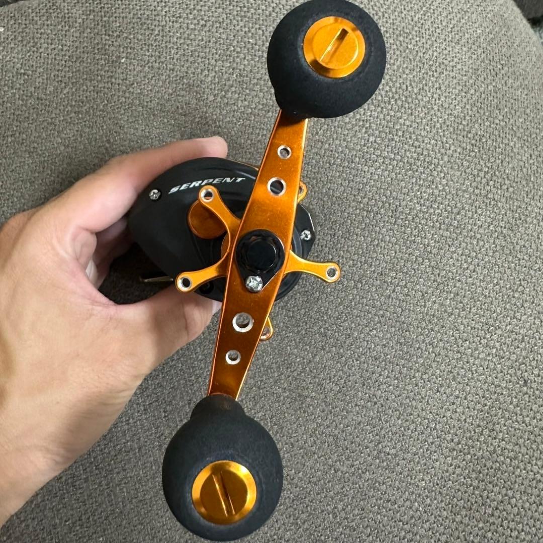 PROTRUST プロトラスト　SERPENT150R ベイトリール