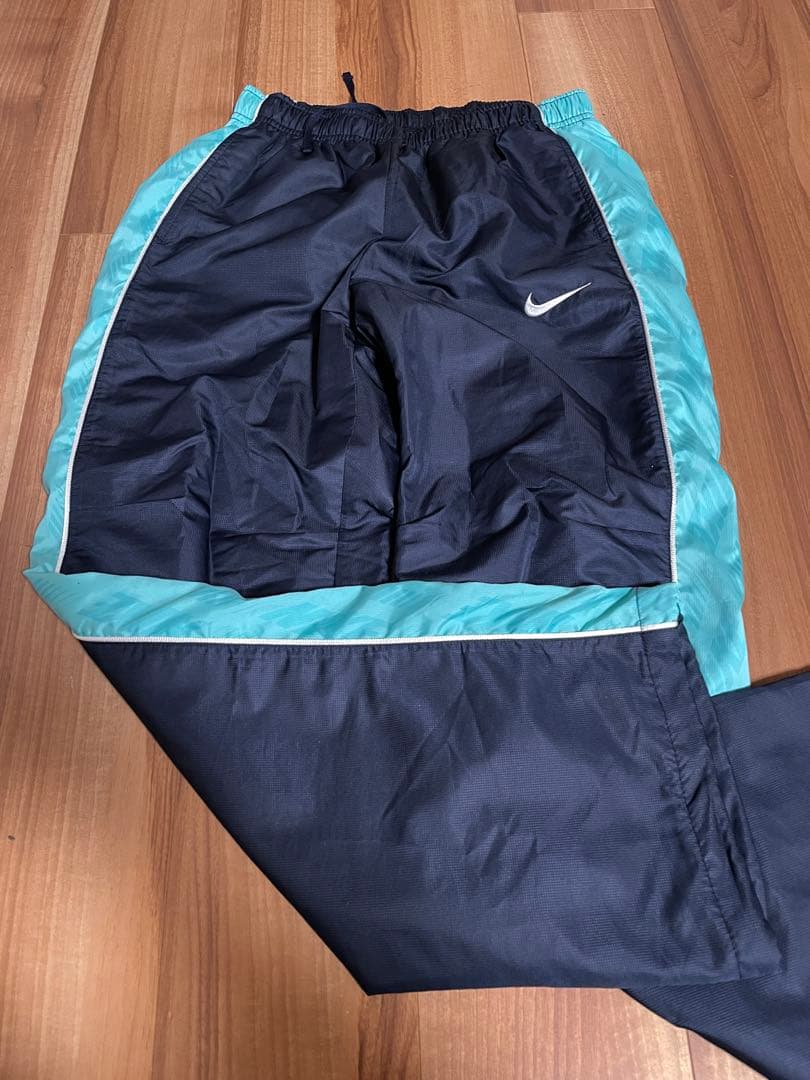 Nike）ランニング用ジャージ上下セット M