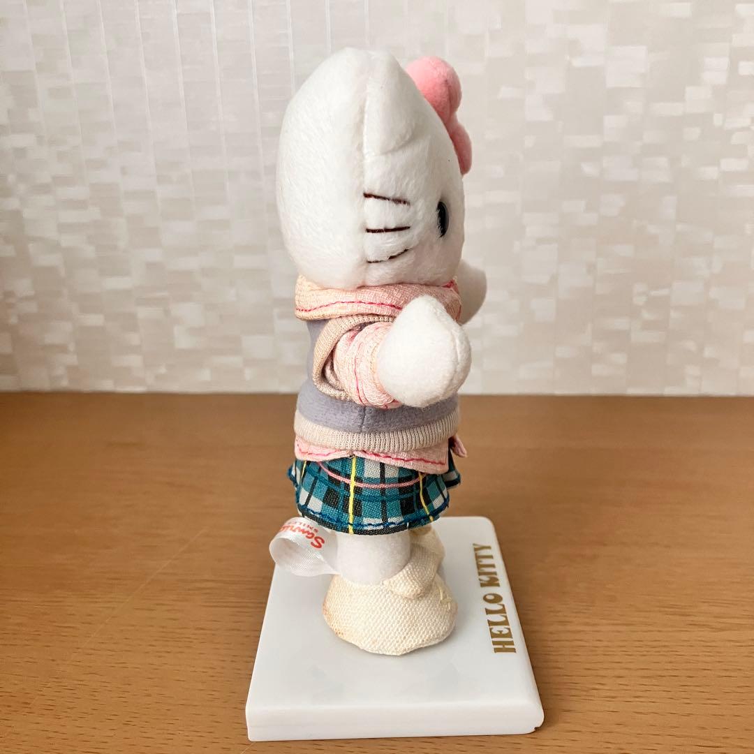 サンリオオリジナルドール　ユニホーム ハローキティ ぬいぐるみ セーター付き