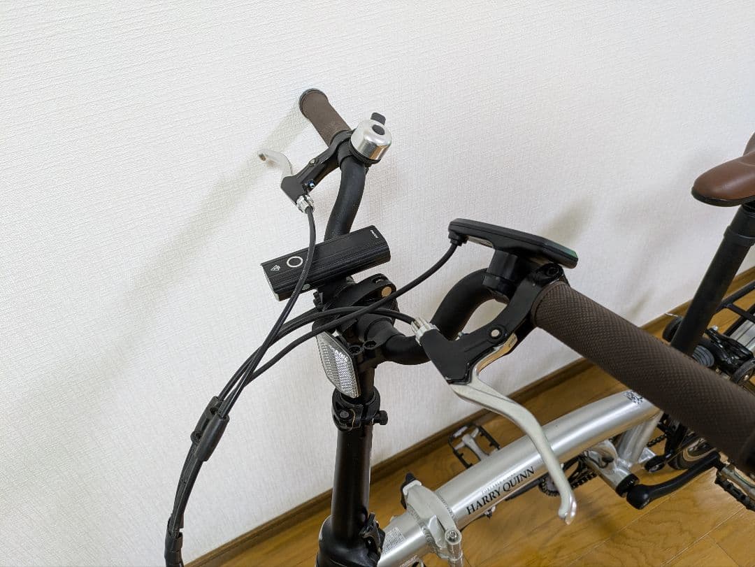 HARRY QUINN ハリークイン 折り畳み電動アシスト自転車 スターシルバー