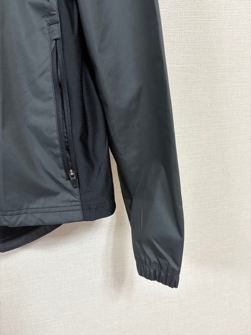 L ☆新品☆ ナイキ ウィメンズ エッセンシャル シーズナル NV ジャケット