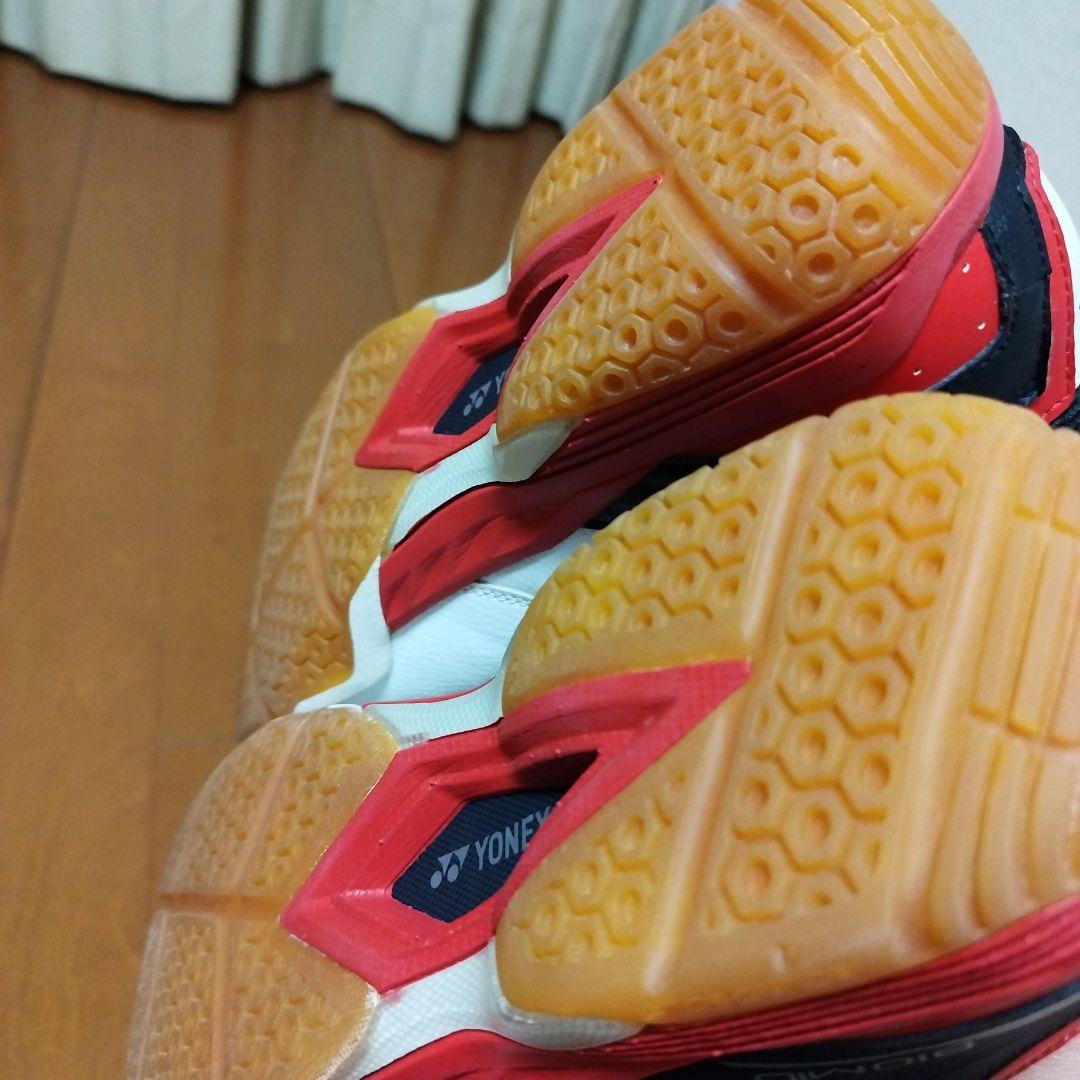 YONEX　パワークッション810MID　28cm 画像確認