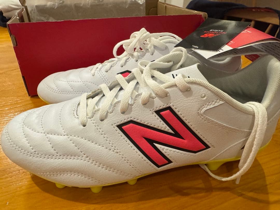 New Balance 442 サッカーシューズ ホワイト/ピンク