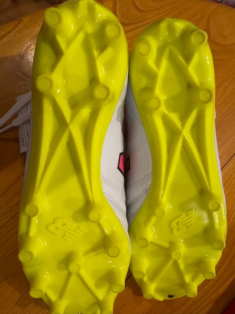 New Balance 442 サッカーシューズ ホワイト/ピンク