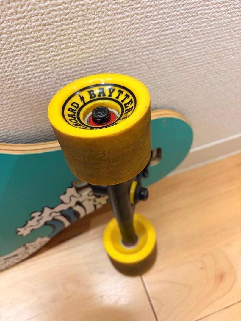 BAYTTER ロングスケートボード 波デザイン　ケース付き