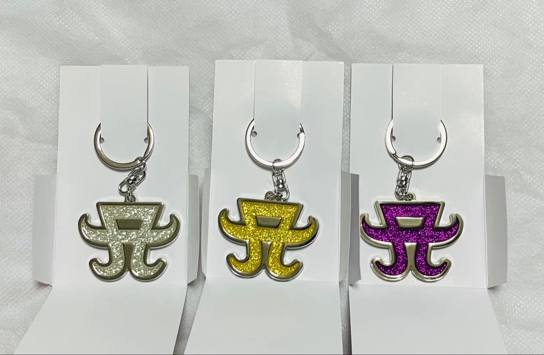 浜崎あゆみ　グリッター　キーホルダー　ホワイト　イエロー　パープル　新品未使用