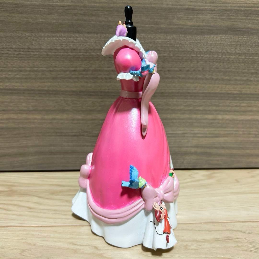 ディズニー ディズニーストア シンデレラ ピンクドレス 母の形見 フィギア