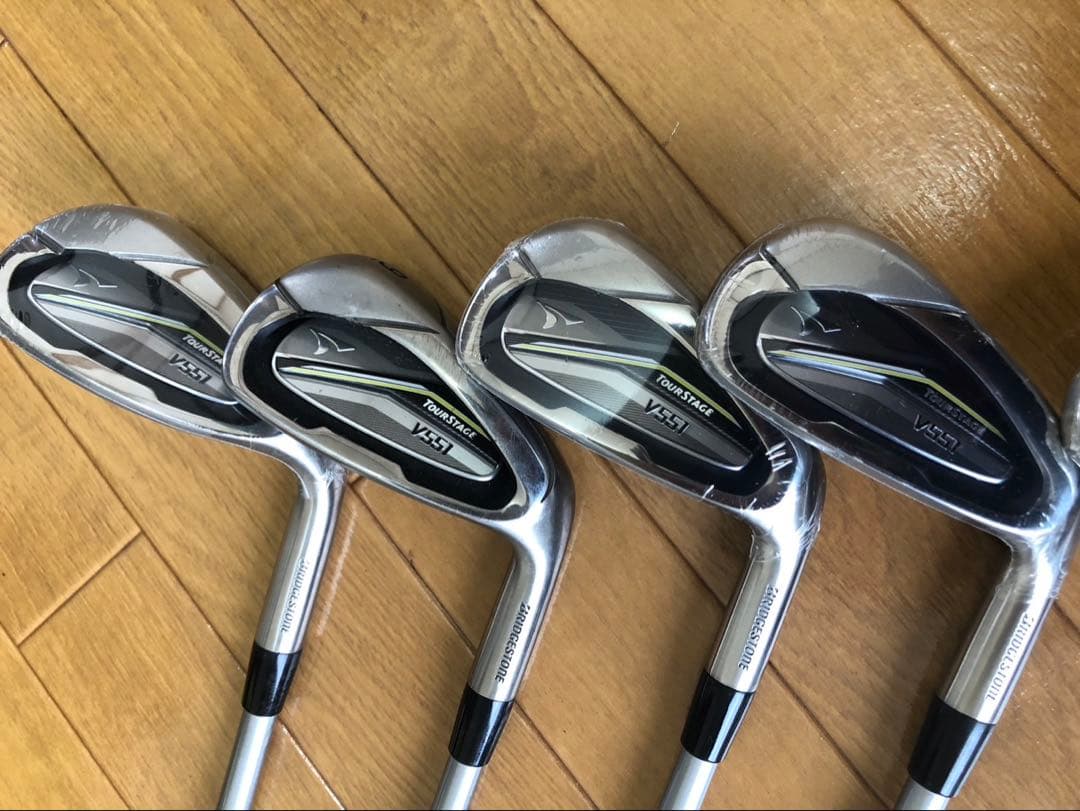 良品☆TOURSTAGEゴルフクラブ フルセット　Ｖ551 キャディバッグ付