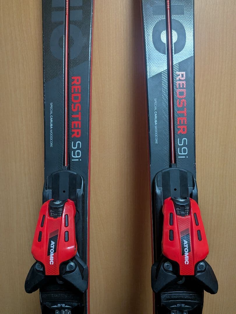 スキー Atomic Redster S9i 165cm R12.7m