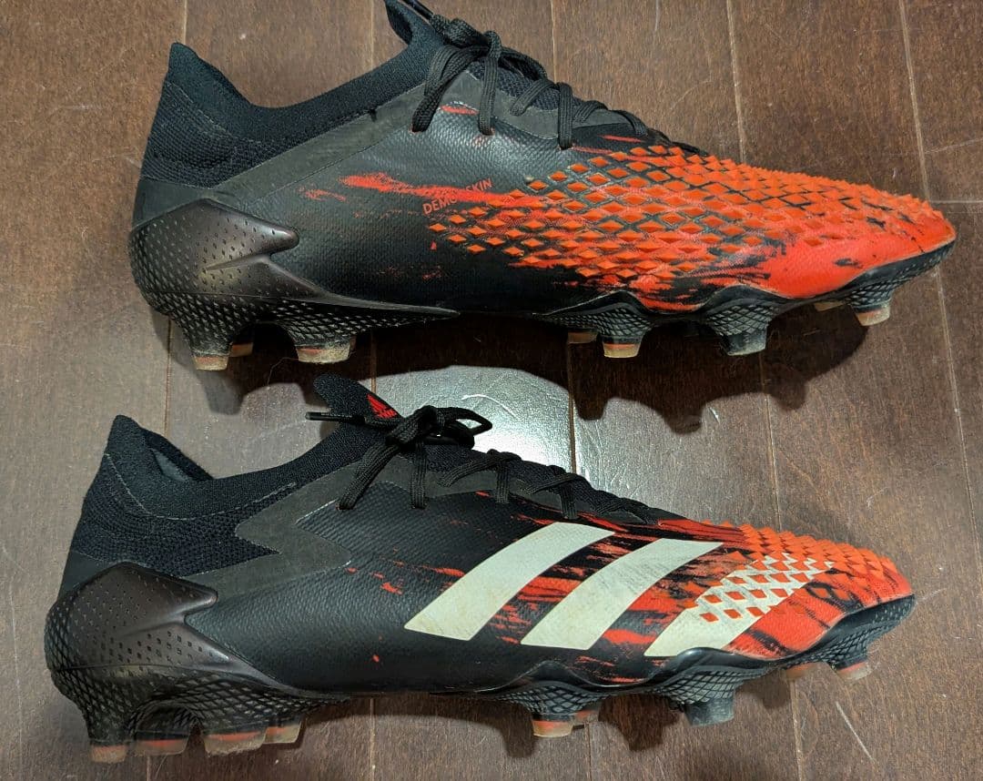 adidas プレデター サッカーシューズ スパイク 黒赤