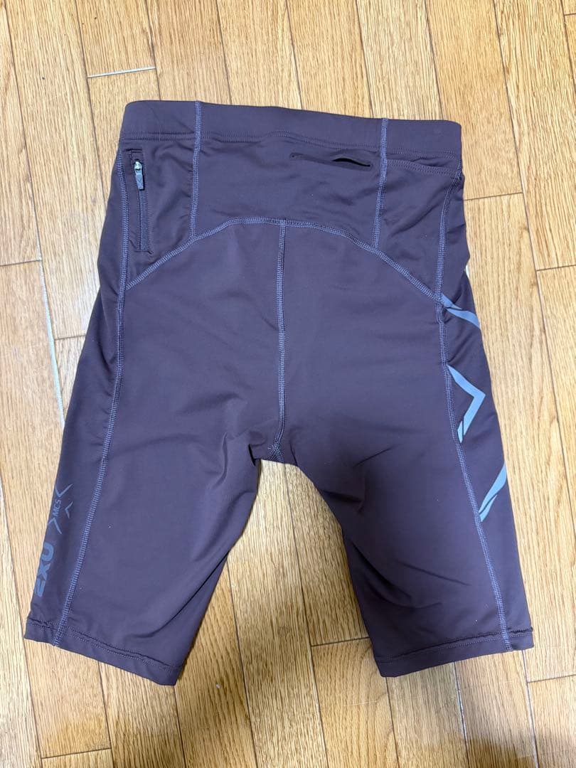 【美品】2XU ハーフタイツ Mサイズ
