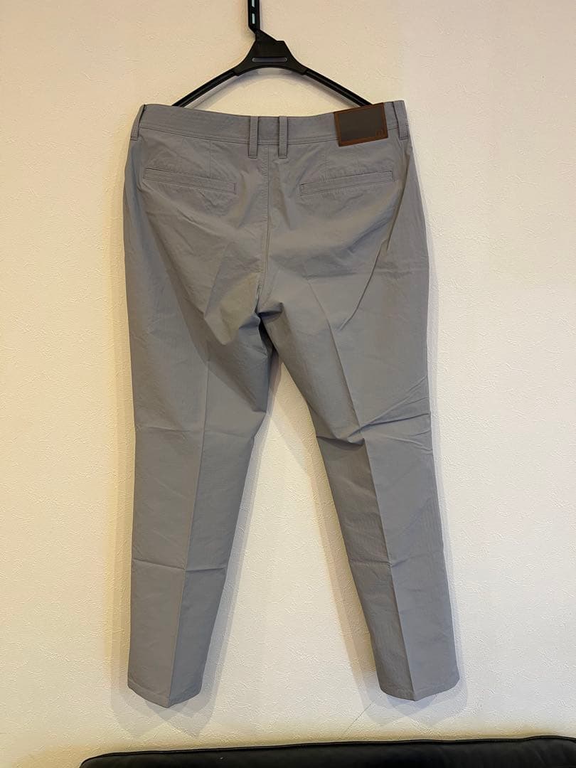 Travis Mathewライトグレー XL ストレッチテーパードパンツ