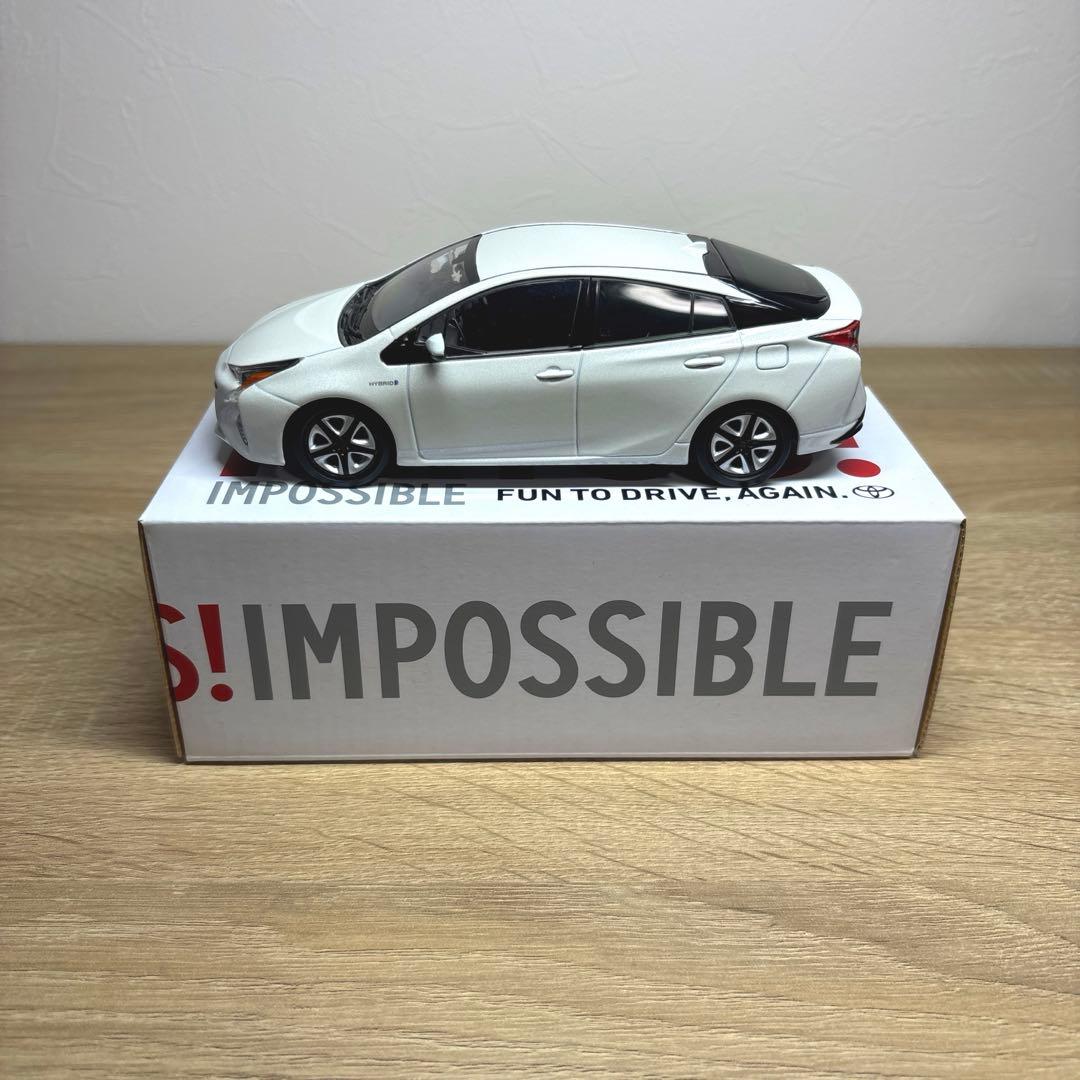 トヨタ 50系 プリウス ホワイトパール 1/30カラーサンプルミニカー 非売品