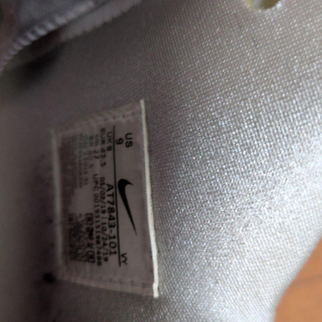 Nike ショックスBB4バスケットボールシューズ ホワイト/レッド