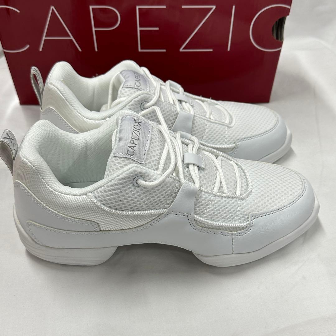 CAPEZIO　カペジオ　ダンススニーカー　DS11　24cm