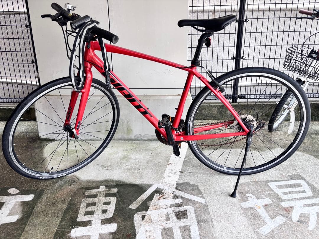 ロードバイク　GIANT 赤